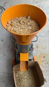 Petit <span class=keywords><strong>moulin</strong></span> à granulés d'aliments pour animaux à haute efficacité pour un usage domestique à prix compétitif - Product Image 3