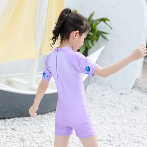 Traje de baño de una pieza con diseño de unicornio y flamenco para niñas, con gorro UPF 30, de secado rápido, para natación y deportes acuáticos, de 3 a 13 años - Product Image 2