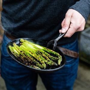 طبق ستيك الحديد الزهر فاهيتا مقلاة صفيحة ساخنة مع قاعدة خشبية - Product Image 3