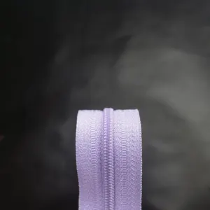 Wholesale Custom Ultra High Quality Nylon Zip Roll Sustainable Nylon Zippers For Clothes Bags Shoes