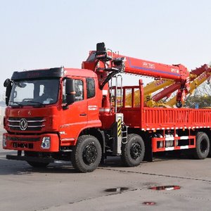Grue mobile à flèche télescopique hydraulique Dongfeng de 5, 6, 8, 10 et 16 tonnes pour diverses applications industrielles - Product Image 4