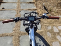 Vélo électrique à pneus larges de 24 pouces, moteur 750W, batterie au lithium 48V 15AH, frein à disque mécanique, modèle adulte
