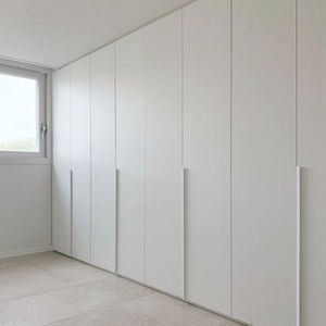 Armario Compacto de Madera Maciza, Tamaño Pequeño, Construcción de Madera, Ahorro de Espacio, Ideal para Dormitorios y Apartamentos - Product Image 3