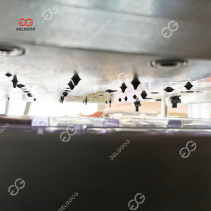 Machines de moulage de bonbons, <span class=keywords><strong>Machine</strong></span> de fabrication de chocolat tout usage pour en chine Guangzhou - Product Image 3