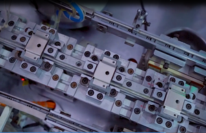 Fiesono Tốt Nhất Người Bán Mềm Đóng Cửa Trượt Gỗ Có Thể Điều Chỉnh Con Lăn Với Trượt Tủ Quần Áo Cửa Con Lăn Phụ Kiện Kit - Product Image 4