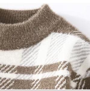 Vente en gros de pulls en laine confortables à col ras du cou pour hommes, tricots à blocs de couleurs rayés anti-rides, style chaud pour l'hiver - Product Image 5