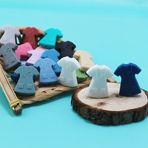 تصميم تي شيرت جديد 2024 يتميز بأنه قلم مزين بالخرز ومخصر ومخصر للممرضات ومُزين بالخرز السيليكون المركزي وشخصية الطبيب <span class=keywords><strong>DR</strong></span> - Product Image 5