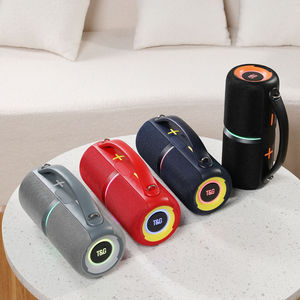 TG-706 Nuevo Altavoz Inalámbrico Portátil con Bluetooth, Luz LED RGB, Altavoz de Sonido Estéreo con Bajos, Resistente al Agua, para Exteriores, Venta al por Mayor - Product Image 3