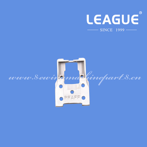 Base de plaque à aiguille 91-014 636-25, 91-014636-25 pour Pfaff <span class=keywords><strong>335G</strong></span>, 333 - Product Image 1