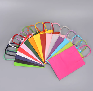 Sacs en papier kraft brun recyclables personnalisés avec poignée pour l'emballage du lait, impression sérigraphique, logo personnalisé - Product Image 3