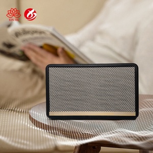 Altavoz <span class=keywords><strong>Bluetooth</strong></span> Inalámbrico Portátil con Diseño Retro de Madera para Escritorio M18, <span class=keywords><strong>Precio</strong></span> de Fábrica al por Mayor, Regalo Navideño - Product Image 4