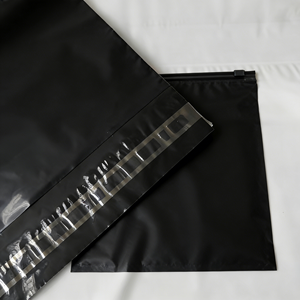 Sobres de Polietileno Autoadhesivos, Bolsas Impermeables (Negras) de Material PE para Envío de Ropa, Bolsa de Correo - Product Image 1