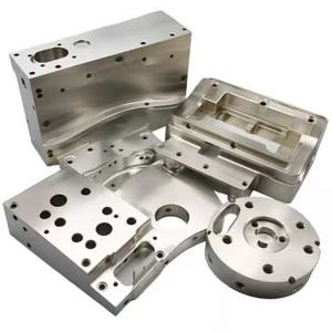 Servizi di Lavorazione CNC ad Alta Precisione, Piegatura e Stampaggio di Lamiere in Acciaio Inox su Misura - Product Image 5