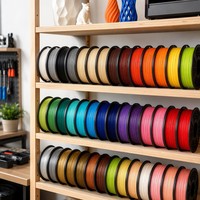 Filament d'imprimante 3D arc-en-ciel qui brille dans le noir, filament PLA lumineux, 1,75 mm, filament d'impression 3D compatible avec la plupart des imprimantes FDM, 1 kg (2,2 lb)