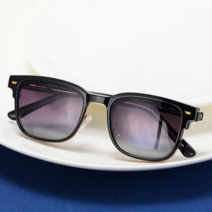 Gafas <span class=keywords><strong>de</strong></span> <span class=keywords><strong>Sol</strong></span> <span class=keywords><strong>de</strong></span> Moda con Clip Magnético, Montura para Hombre y Mujer, <span class=keywords><strong>Lentes</strong></span> Polarizadas, <span class=keywords><strong>Se</strong></span> Pueden Personalizar con Graduación, Protección UV400 - Product Image 2