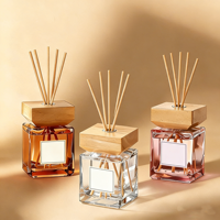 Flacon diffuseur de parfum en verre de luxe vide de 100 ml, 150 ml, 200 ml avec bouchon en bois à vis pour aromathérapie d'ambiance – Vente en gros