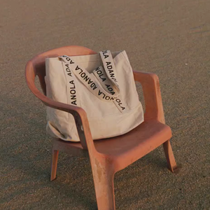 Sac fourre-tout en toile de coton personnalisé avec logo imprimé, pour le sport et le style de vie actif, idéal pour la salle de sport - Product Image 2