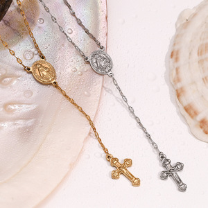 Collar <span class=keywords><strong>de</strong></span> Acero Inoxidable con Colgante <span class=keywords><strong>de</strong></span> Cruz <span class=keywords><strong>de</strong></span> Jesús y Virgen María, Chapado en Oro <span class=keywords><strong>de</strong></span> 18k, Resistente al Deslustre - Product Image 2