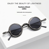 Monture optique ultra-petite rétro en titane avec clip solaire magnétique unisexe tendance hip-hop