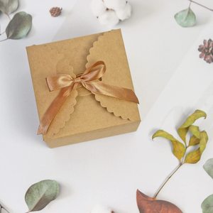 Cajas <span class=keywords><strong>de</strong></span> regalo <span class=keywords><strong>de</strong></span> dulces <span class=keywords><strong>con</strong></span> cintas, bonitas cajas <span class=keywords><strong>de</strong></span> recuerdo <span class=keywords><strong>de</strong></span> papel Kraft para boda, despedida <span class=keywords><strong>de</strong></span> soltera, regalo <span class=keywords><strong>de</strong></span> cartón <span class=keywords><strong>de</strong></span> cumpleaños, <span class=keywords><strong>caja</strong></span> plegable - Product Image 4
