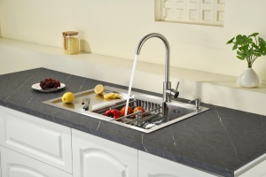 Évier de cuisine à cuve unique en acier inoxydable brossé satiné fait main avec plateau - Product Image 3