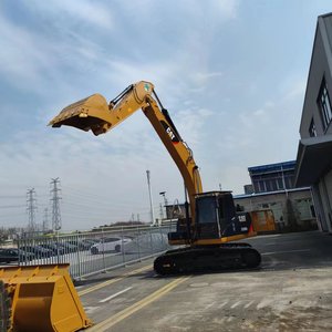 Excavatrice sur chenilles Caterpillar 320D2 de fabrication japonaise, 20 tonnes, avec moteur et moteur, certifiée CE, modèle 2021 en stock - Product Image 6