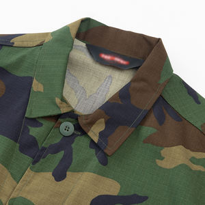 Completo da combattimento e da caccia in giacca e pantaloni rinforzati con mimetica nella giungla Set tattico per ambienti difficili - Product Image 3