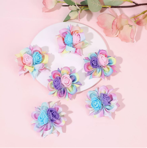 Pinzas <span class=keywords><strong>para</strong></span> <span class=keywords><strong>el</strong></span> Cabello con Flores de Tela Coloridas, Pinzas Laterales <span class=keywords><strong>para</strong></span> Niñas con Flores de Rosa 3D en Degradado - Product Image 2