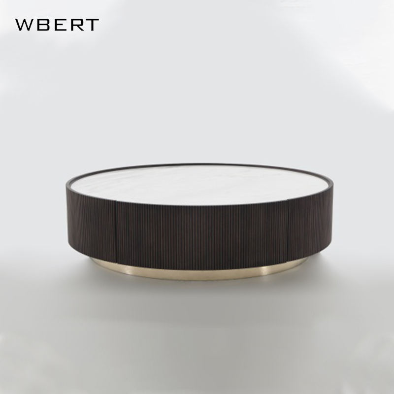 สีน้ำตาล