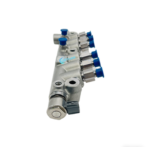 Tubo de inyección de combustible Common Rail 095600-5330 RE549624 para tractor John Deere 6068 4045 6130M <span class=keywords><strong>6145R</strong></span> 6155M 6155MH 6155R 6155RH - Product Image 3