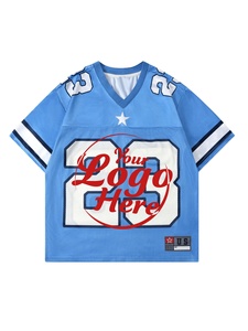 Maillot de football personnalisé pour hommes, t-shirt d'entraînement graphique à manches courtes et col en V - Product Image 4