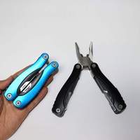 Pince multifonction industrielle portable en acier inoxydable avec ouvre-bouteille, outil de survie d'urgence pour la poche