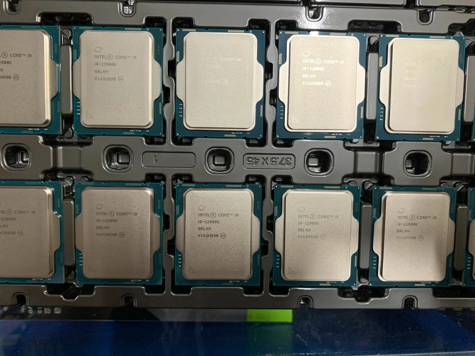Intel Core i7 12700K - 12th Gen Desktop Processors