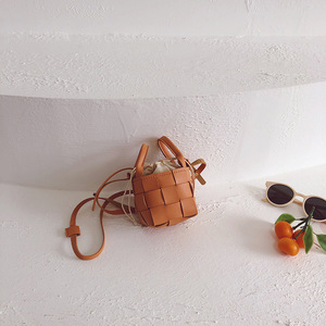 Bolso de cubo de PU Vintage tejido a mano para niñas, mochila cruzada de un hombro, bolso de hombro de moda para niños - Product Image 3
