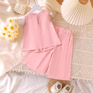 ชุดเด็กผู้หญิงฤดูร้อน เสื้อแขนกุดผูกโบว์ลายผีเสื้อ + กางเกงขายาวทรงสวย ชุดสองชิ้น - Product Image 3