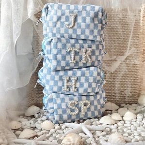 Pochette à cosmétiques bleue à carreaux, cadeaux pour demoiselles d'honneur, thème 'Last Toast on the Coast', 'Coastal <span class=keywords><strong>Cowgirl</strong></span>', personnalisable avec initiales, pour fête - Product Image 2