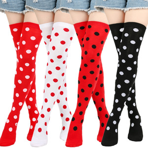 Calcetines decorativos de bola de maquillaje para mujer de primavera y otoño Cos Seven Star Ladybug calcetines <span class=keywords><strong>rojos</strong></span> y negros por encima de la rodilla - Product Image 1