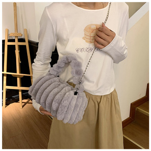Nouveau sac en peluche pour femme, sac à main texturé automne/hiver, sac bandoulière simple - Product Image 2