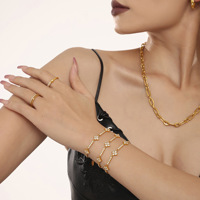Bracelet de luxe pour femme, étanche, tendance, plaqué or 18 carats, trèfle à quatre feuilles, chaîne réglable en acier inoxydable avec zircon