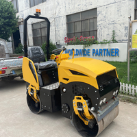 CE EPA Compacteur vibrant routier 1 tonne, moteur diesel et essence, mini-compacteur tandem à double tambour, autoporté pour asphalte