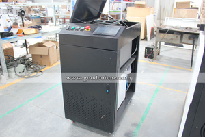 Máquina de <span class=keywords><strong>Limpieza</strong></span> Láser de 100W 200W para Eliminar Óxido, Pintura y Oxidación de Superficies en Moldes/Barcos/Industria Petroquímica - Product Image 3