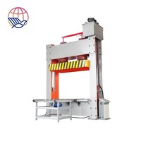 Nouvelle presse hydraulique à froid YUEQUN Shandong pour le travail du bois et le contreplaqué, haute précision pour la production de contreplaqué collé