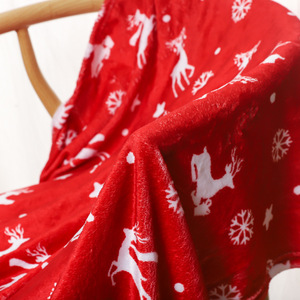 Couverture en polaire corail super douce à motifs de Noël en velours de luxe, idéale pour la décoration intérieure et les thèmes festifs hivernaux - Product Image 2