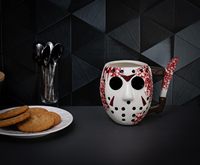 Warner Bros Friday the 13th Jason Mask dengan pisau keramik kopi 3D dipahat Mug multiwarna 20 ons cairan.