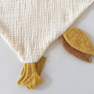 Doudou en mousseline 100% coton biologique doux style Ins, couverture de sécurité en peluche en forme d'oie/cygne pour nouveau-nés - Product Image 4