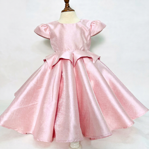 Vente en gros Robe de princesse de style européen pour filles Floral Manches courtes Longueur genou Design respirant - Product Image 1
