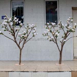 Đám Cưới Hoa Hoa Cây Trang Trí Giả Trắng <span class=keywords><strong>Magnolia</strong></span> Cao Mô Phỏng Nhân Tạo <span class=keywords><strong>Magnolia</strong></span> Cây Cho Cảnh Quan - Product Image 1