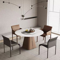Chaise de salle à manger moderne en cuir, fauteuil ergonomique avec structure en acier et pieds métalliques, idéal pour la maison, l'hôtel et la villa