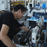 Machine automatique JDSL de type S à quatre plis pour sacs sur rouleau avec technologie de scellage oscillant pour sacs longs professionnels