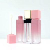 En stock – Tubes de brillant à lèvres carrés roses mignons de 8 ml en plastique, personnalisables, vides, avec pinceau en silicone, estampage à chaud